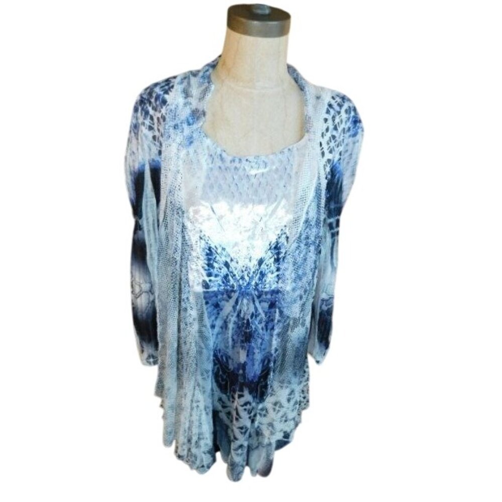 Kamana Size XL Boutique style Scoop neck 3/4 Sleeve Top